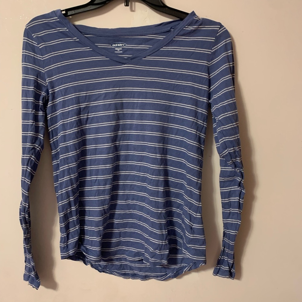 Blue/white long sleeve tee